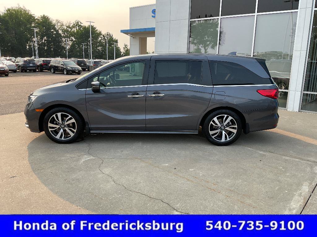 Certified 2021 Honda Odyssey Touring image 3