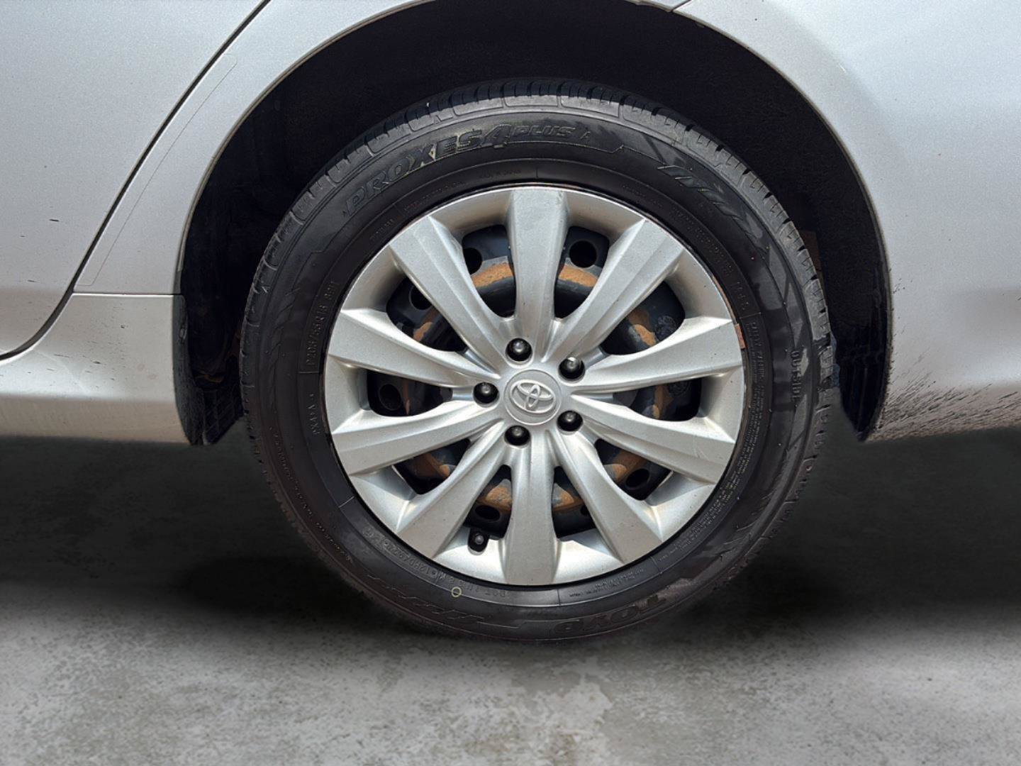 Used 2012 Toyota Corolla LE FWD image 22