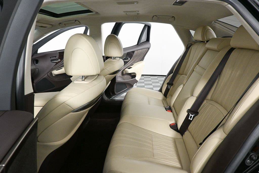 Used 2019 Lexus LS 500 AWD w/ Interior Upgrade Package image 18