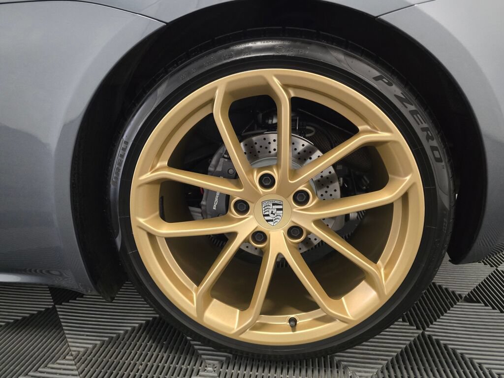 Certified 2025 Porsche 718 Cayman RWD image 22