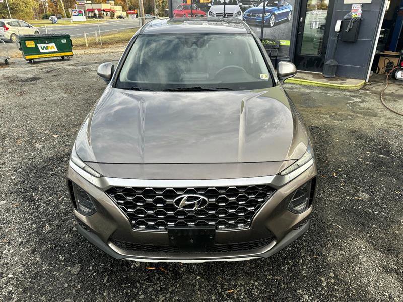 Used 2019 Hyundai Santa Fe SE AWD/4WD image 2