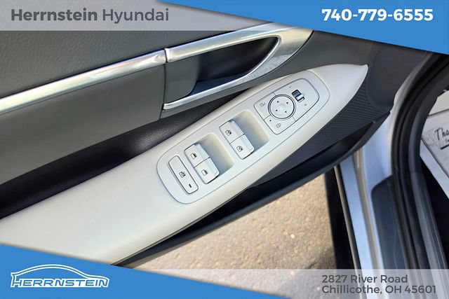 Used 2023 Hyundai Sonata SEL FWD image 11