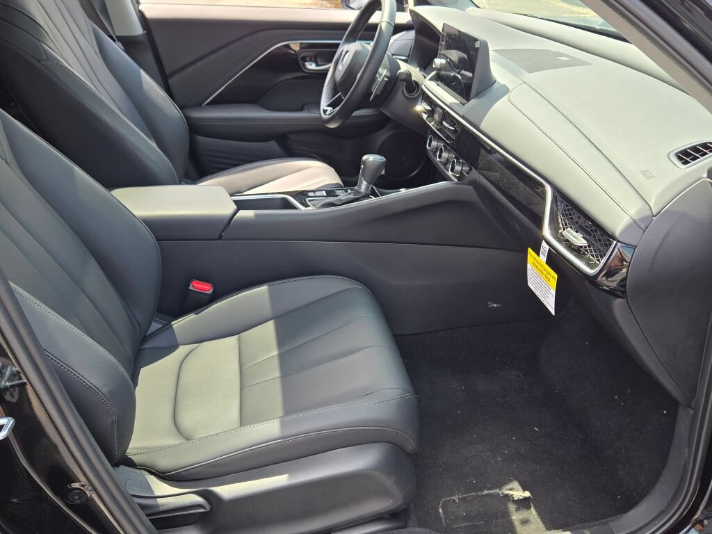 Certified 2025 Acura ADX AWD image 6