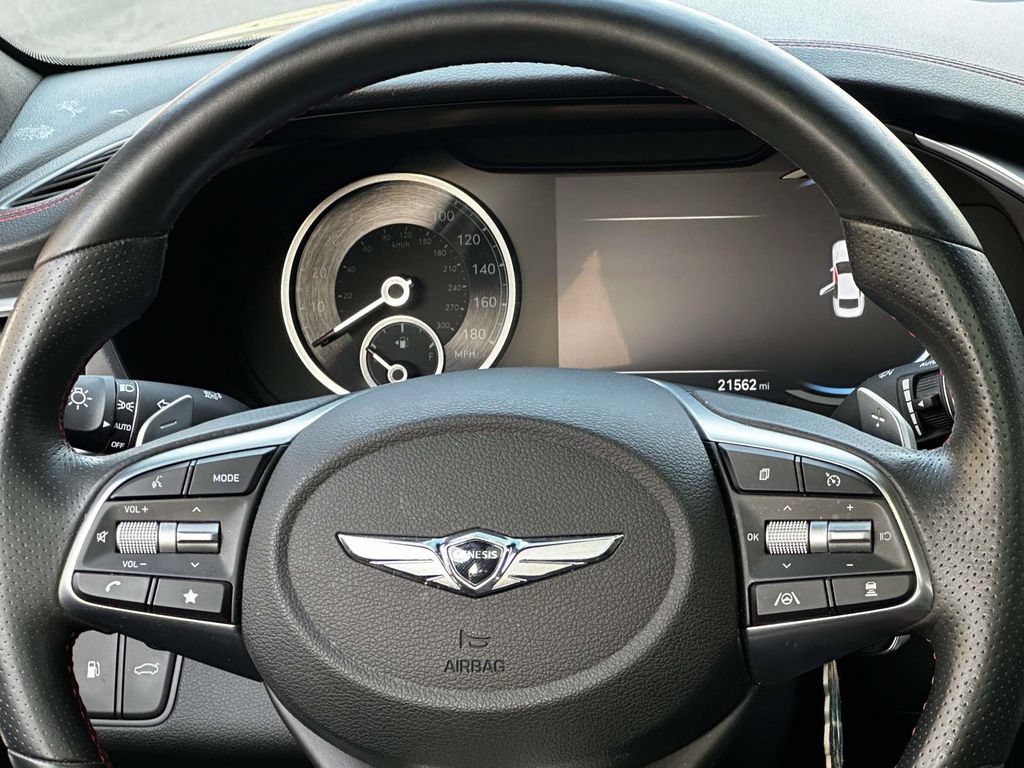 Used 2023 Genesis G70 2.0T w/ Sport Prestige Package AWD/4WD image 17