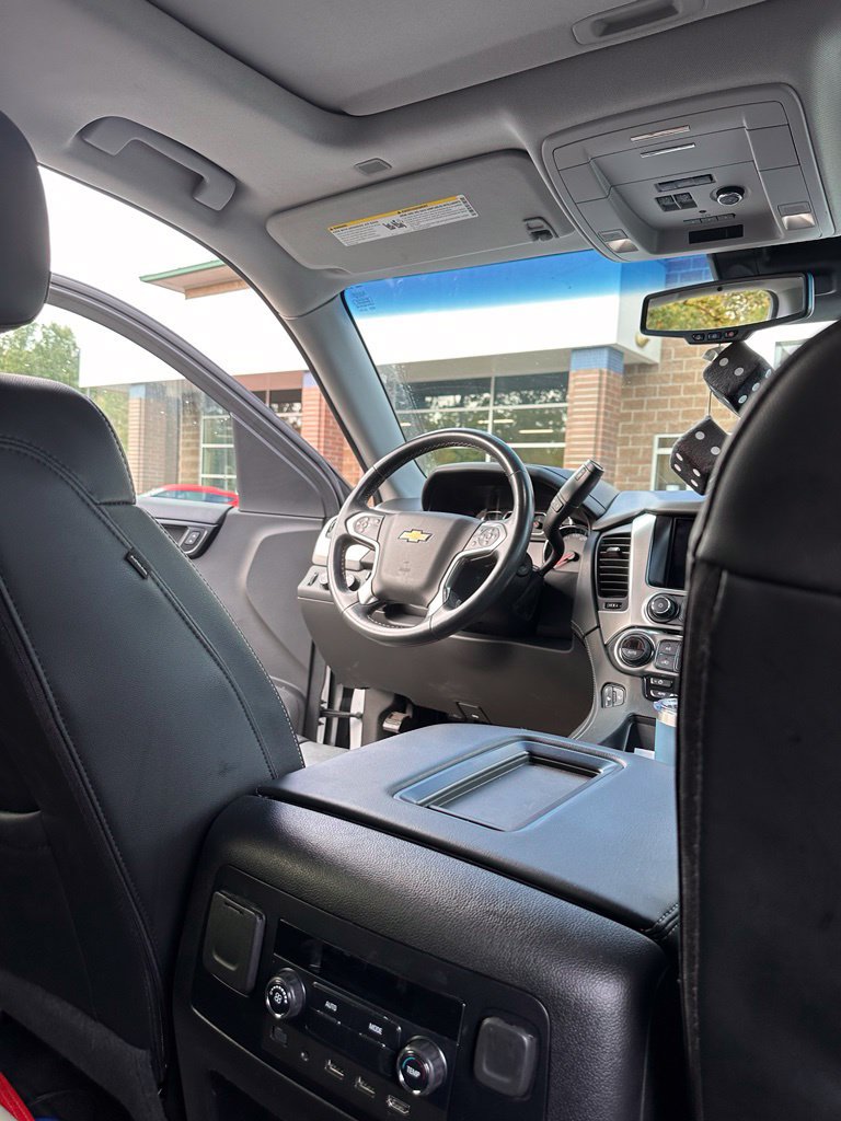 Used 2018 Chevrolet Suburban LT AWD/4WD image 14