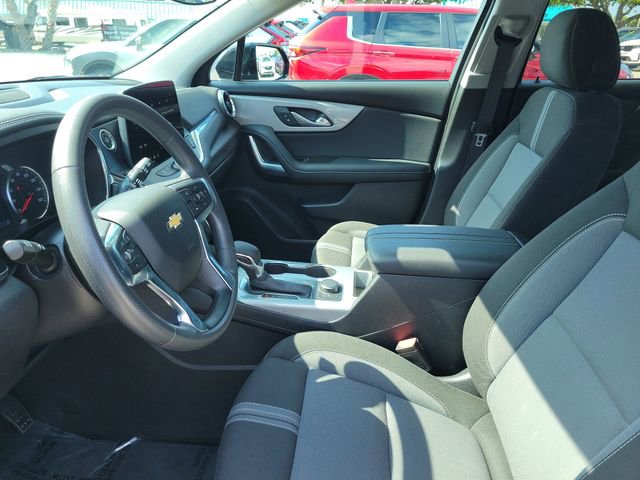 Used 2025 Chevrolet Blazer LT FWD image 17