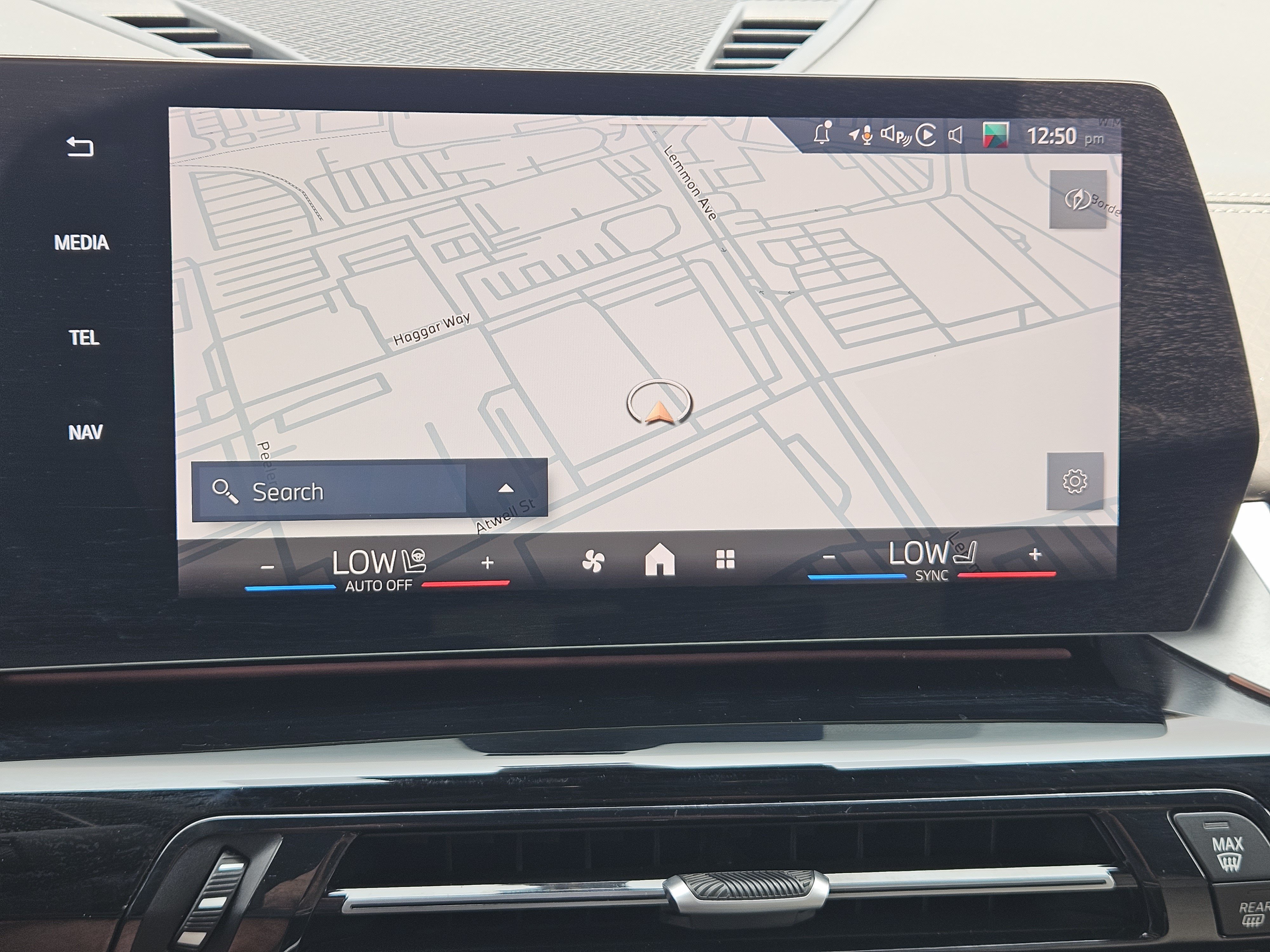 Used 2025 BMW X2 xDrive28i AWD/4WD image 17