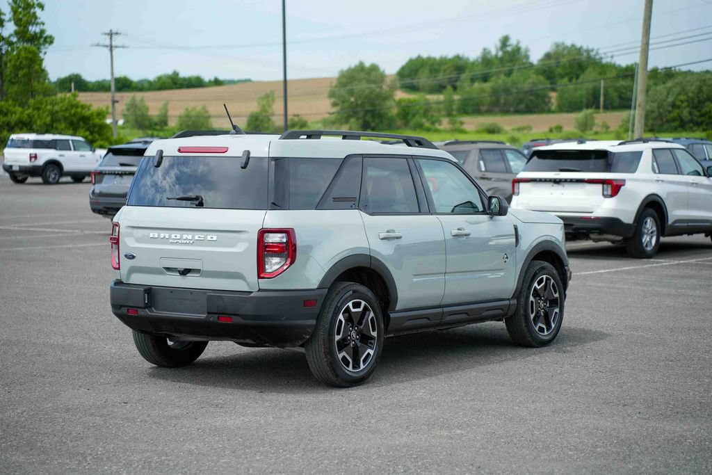 Used 2023 Ford Bronco Sport Outer Banks AWD/4WD image 5