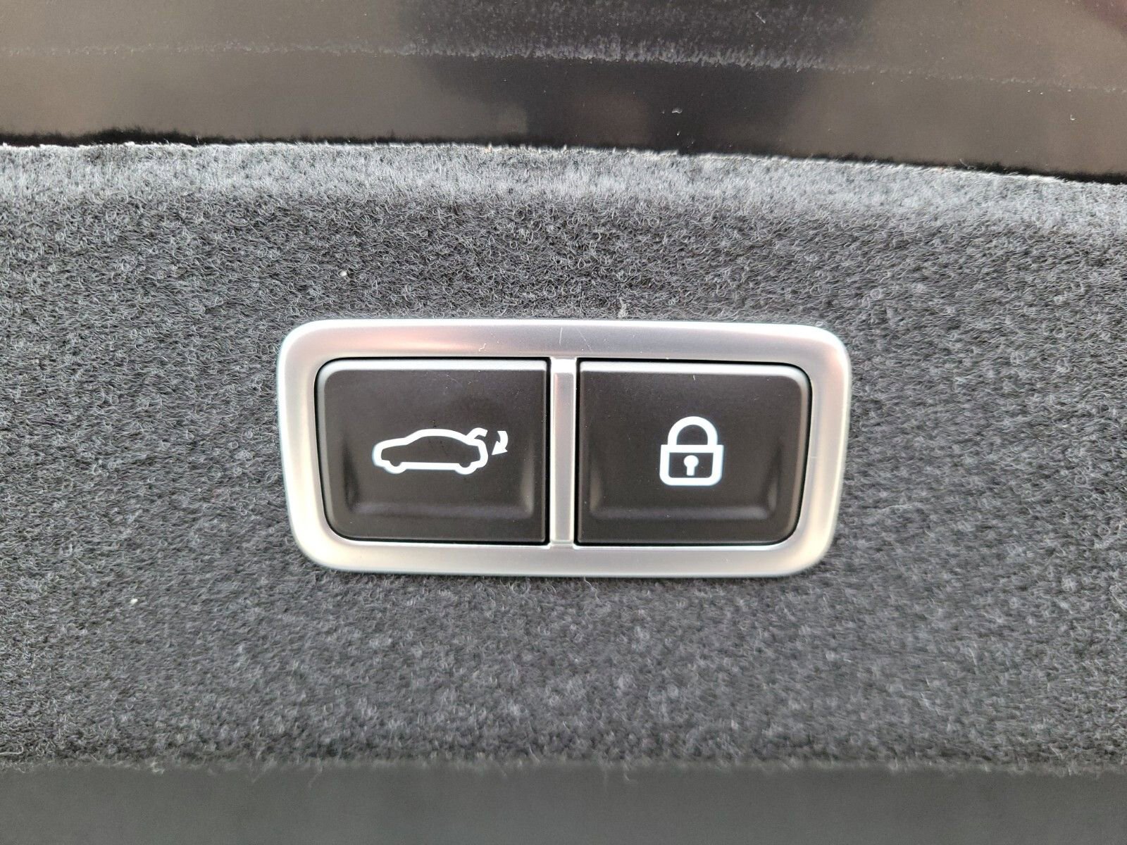 Used 2025 Genesis G80 2.5T Sport Prestige image 30