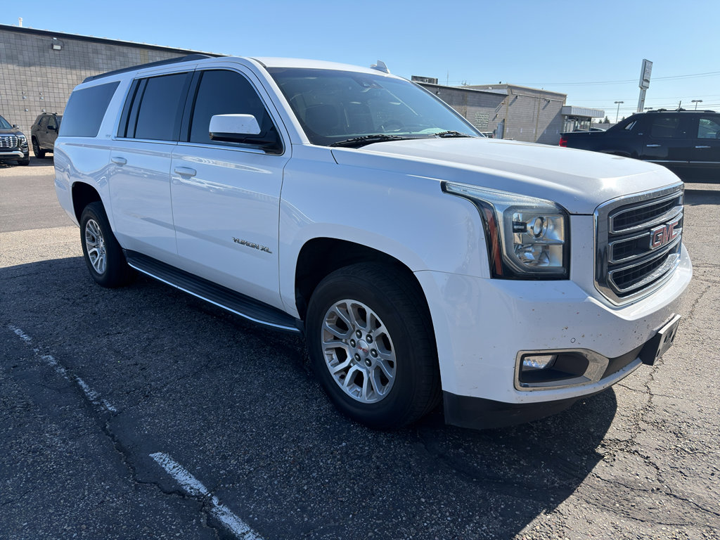 Used 2019 GMC Yukon XL SLT AWD/4WD image 4