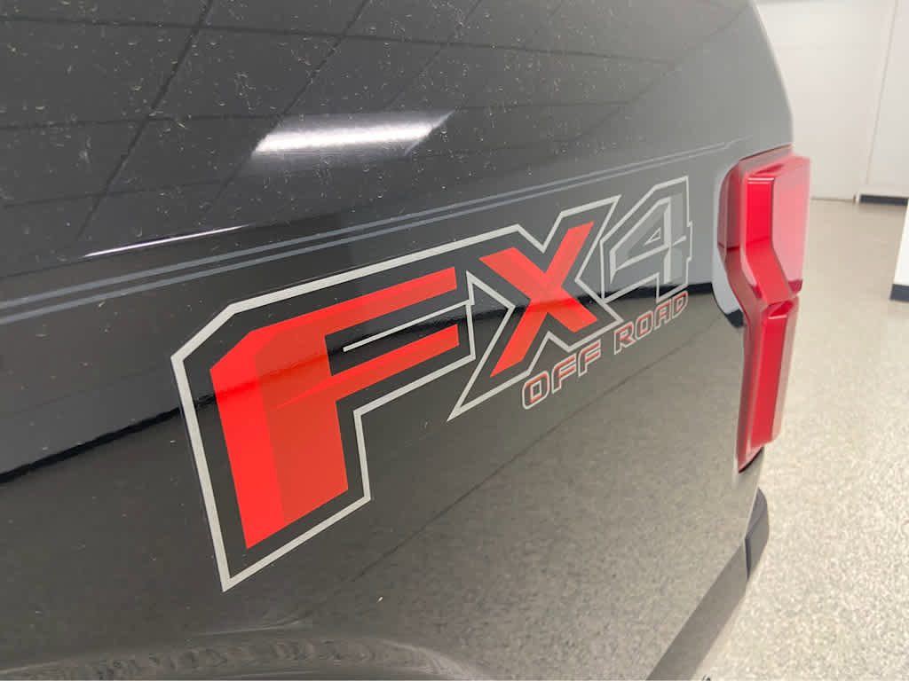 Used 2019 Ford F150 Lariat w/ Equipment Group 502A Luxury image 14