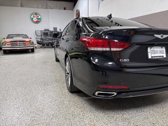 Used 2020 Genesis G80 3.8 RWD image 9