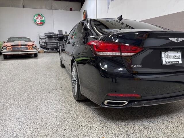 Used 2020 Genesis G80 3.8 RWD image 9