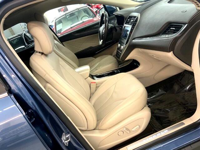 Used 2018 Lincoln MKC Reserve image 11