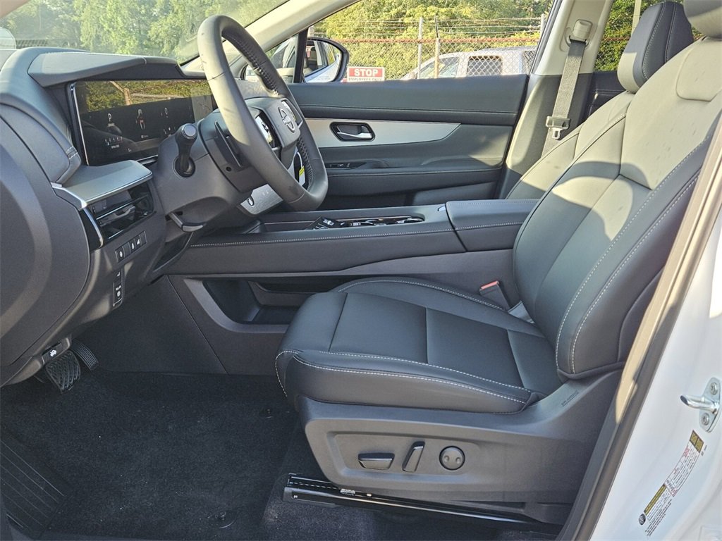 New 2025 Nissan Murano SL w/ Cargo Package image 3