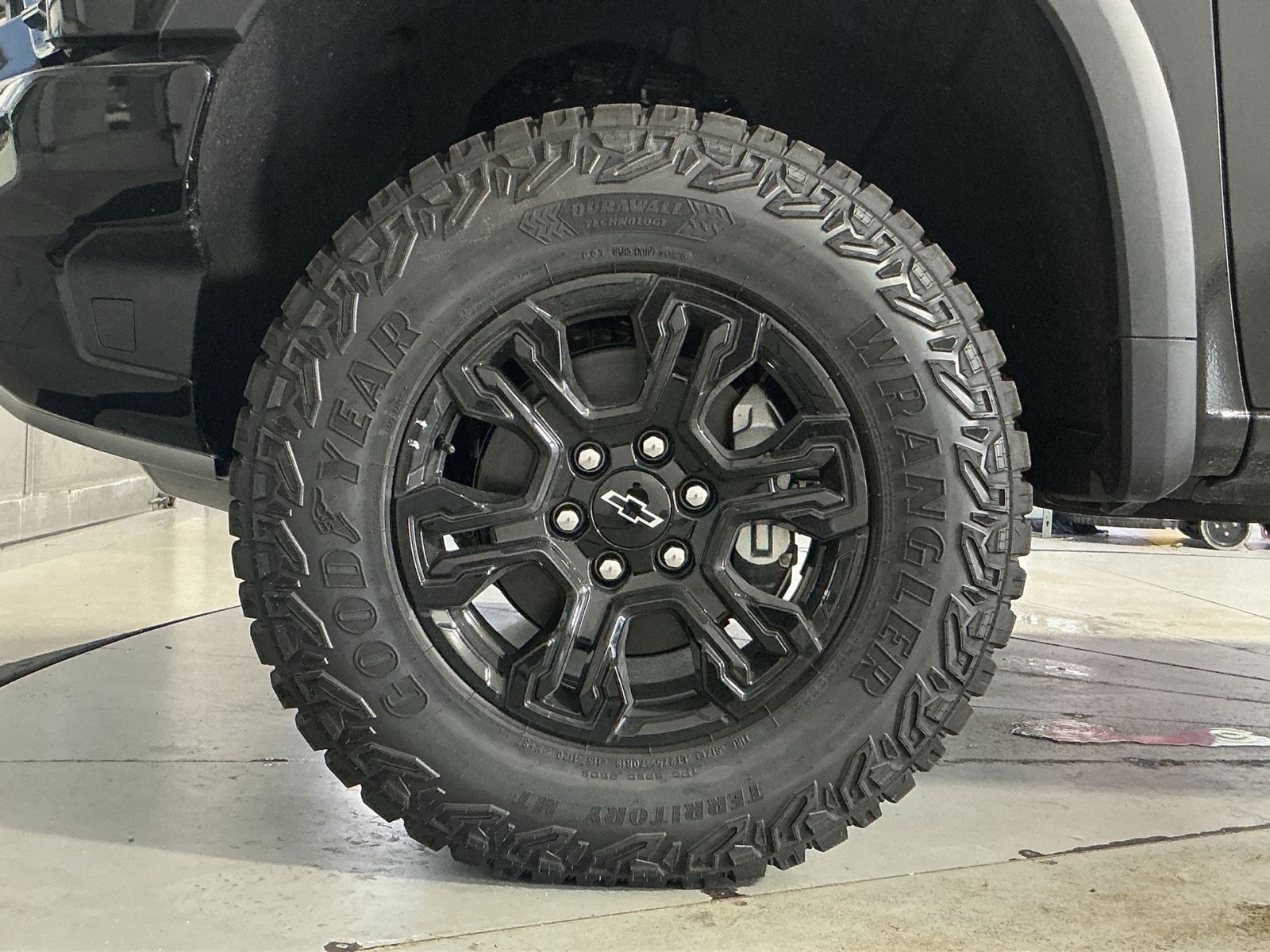 New 2026 Chevrolet Silverado 1500 ZR2 AWD/4WD image 13