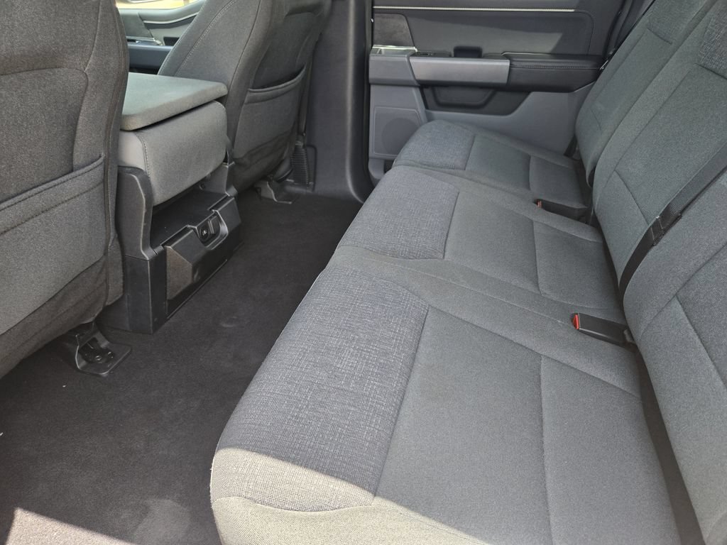 Used 2025 Ford F150 XLT w/ Equipment Group 301A Standard RWD image 32
