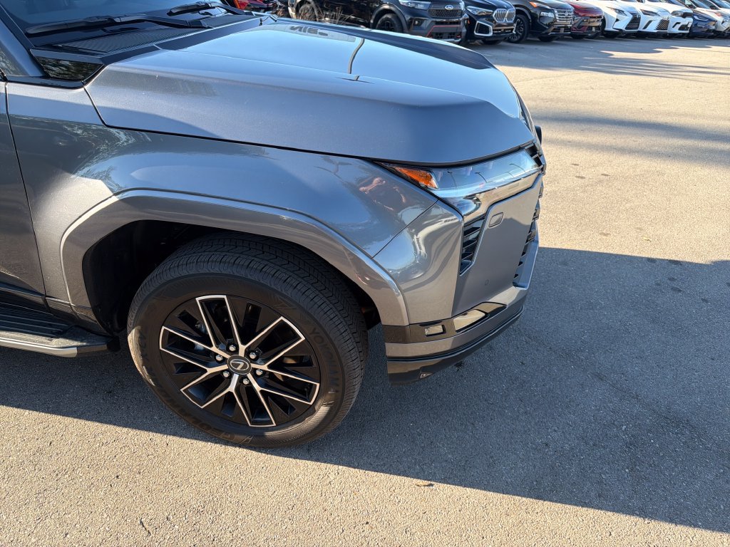 Used 2026 Lexus GX 550 w/ Cold Area Package AWD/4WD image 43
