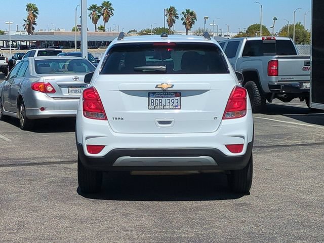 Used 2018 Chevrolet Trax LT w/ LT Convenience Package FWD image 7