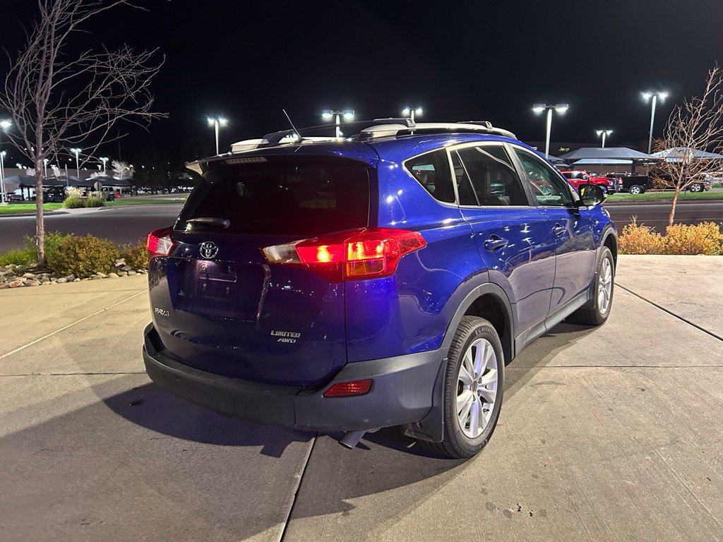 Used 2014 Toyota RAV4 Limited w/ Technology Package AWD/4WD image 9
