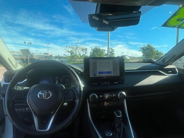 Used 2023 Toyota RAV4 Limited AWD/4WD image 15