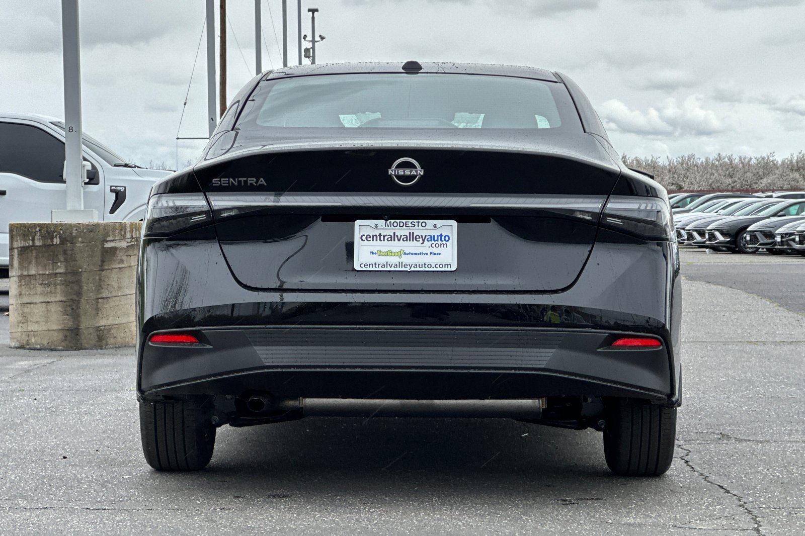 New 2026 Nissan Sentra SV w/ SV Convenience Package FWD image 5