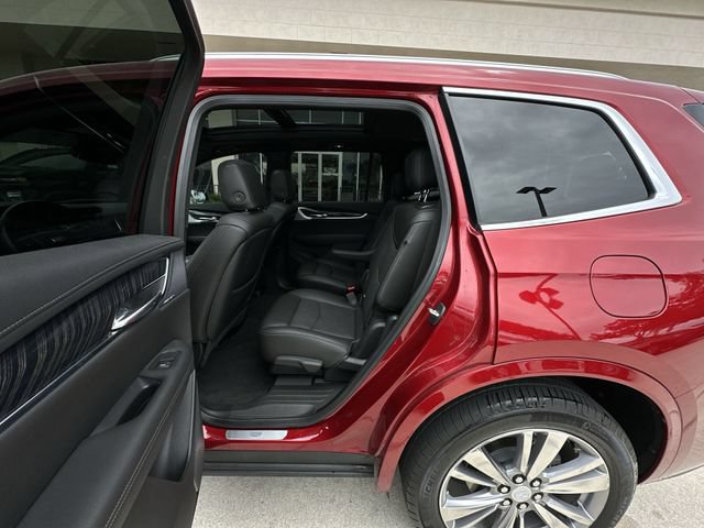 Certified 2023 Cadillac XT6 Premium Luxury FWD image 28