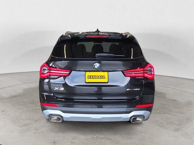 Used 2023 BMW X3 xDrive30i w/ Premium Package w/ZPA AWD/4WD image 6