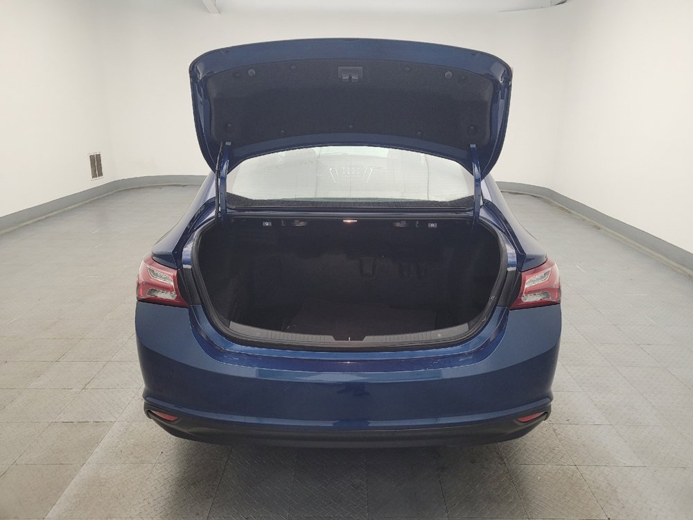 Used 2019 Chevrolet Malibu Hybrid image 29