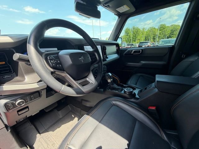 Used 2023 Ford Bronco Badlands w/ Sasquatch Package AWD/4WD image 30