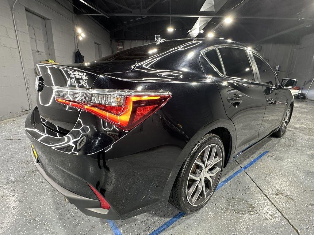 Used 2020 Acura ILX Premium Package image 5