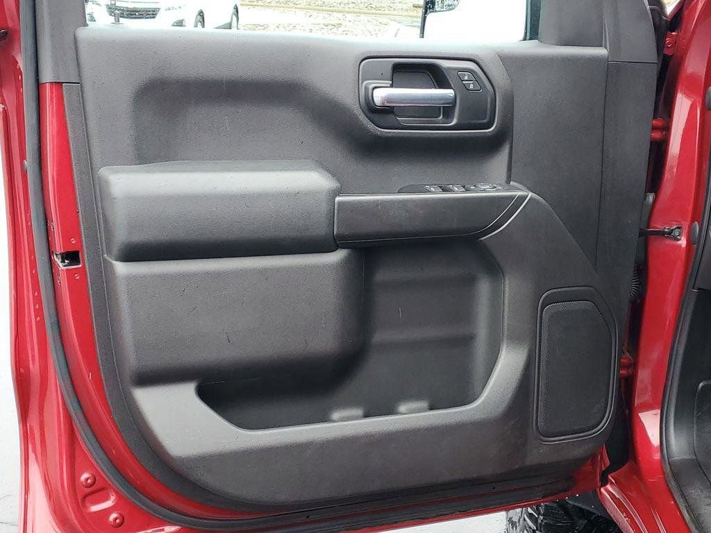 Used 2020 Chevrolet Silverado 1500 Custom Trail Boss w/ Custom Convenience Package image 20