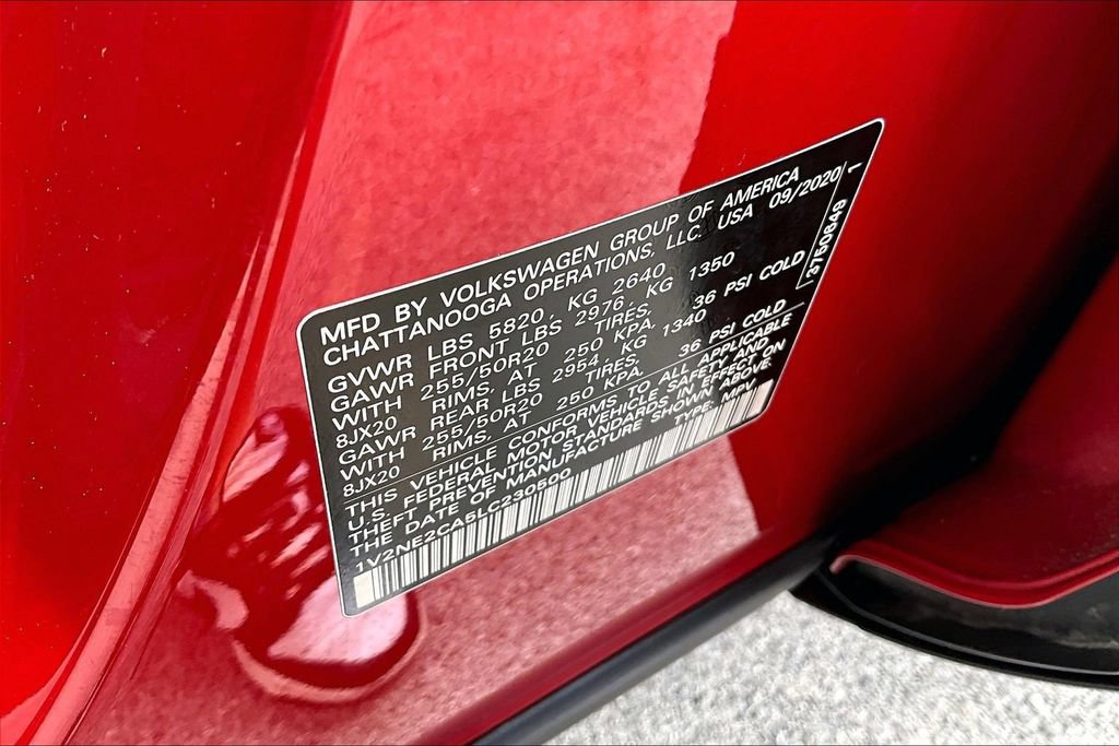 Used 2020 Volkswagen Atlas Cross Sport SEL Premium AWD/4WD image 32