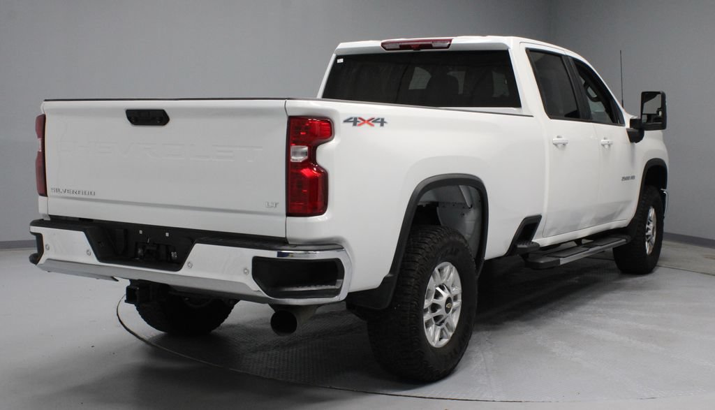 Used 2025 Chevrolet Silverado 2500 LT w/ Safety Package AWD/4WD image 11
