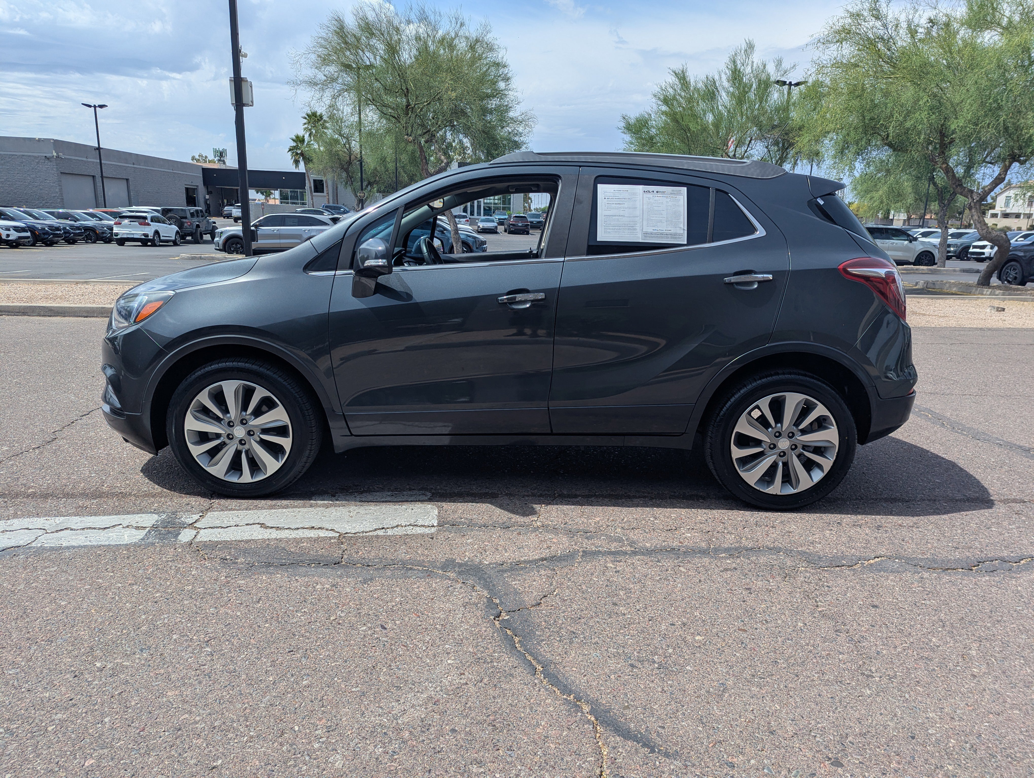 Used 2018 Buick Encore Preferred image 5