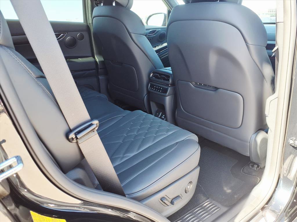Certified 2026 Genesis GV80 3.5T Prestige image 13