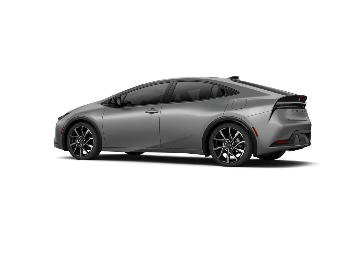 New 2027 Toyota Prius Plug-In Hybrid FWD image 5