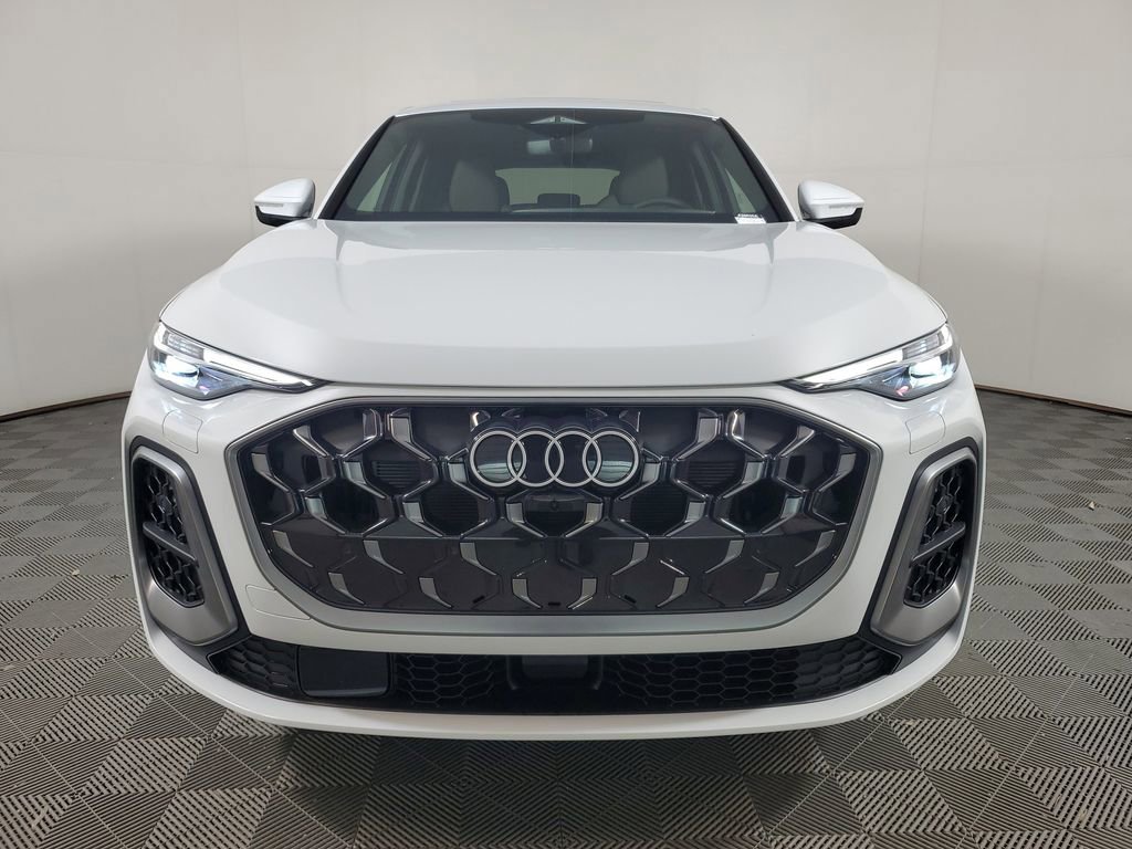Used 2025 Audi Q5 Premium Plus AWD/4WD image 2