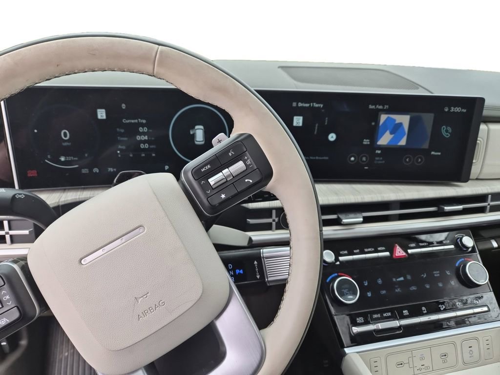 Certified 2025 Hyundai Santa Fe Calligraphy image 10