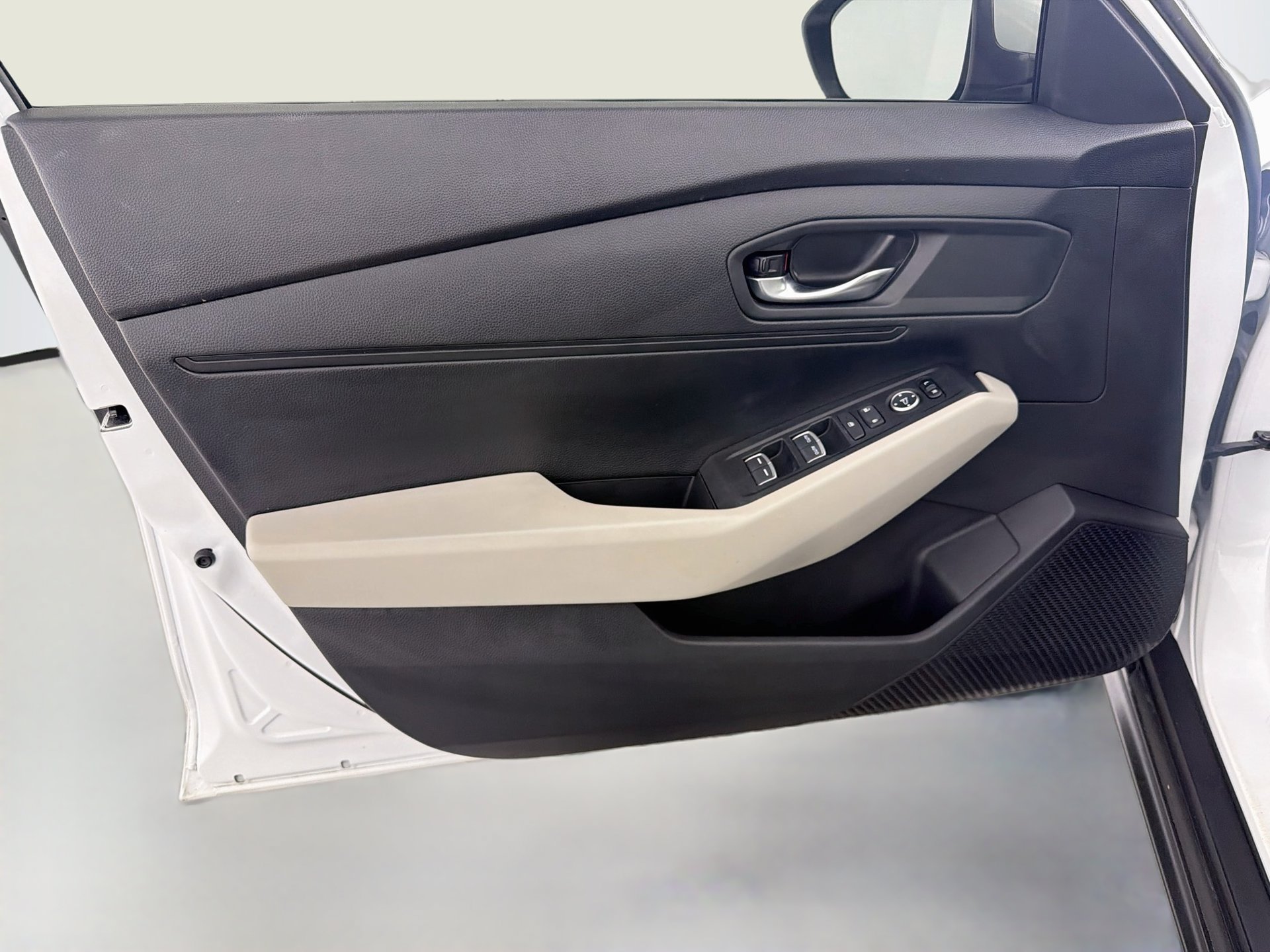 Used 2023 Honda Accord LX image 20
