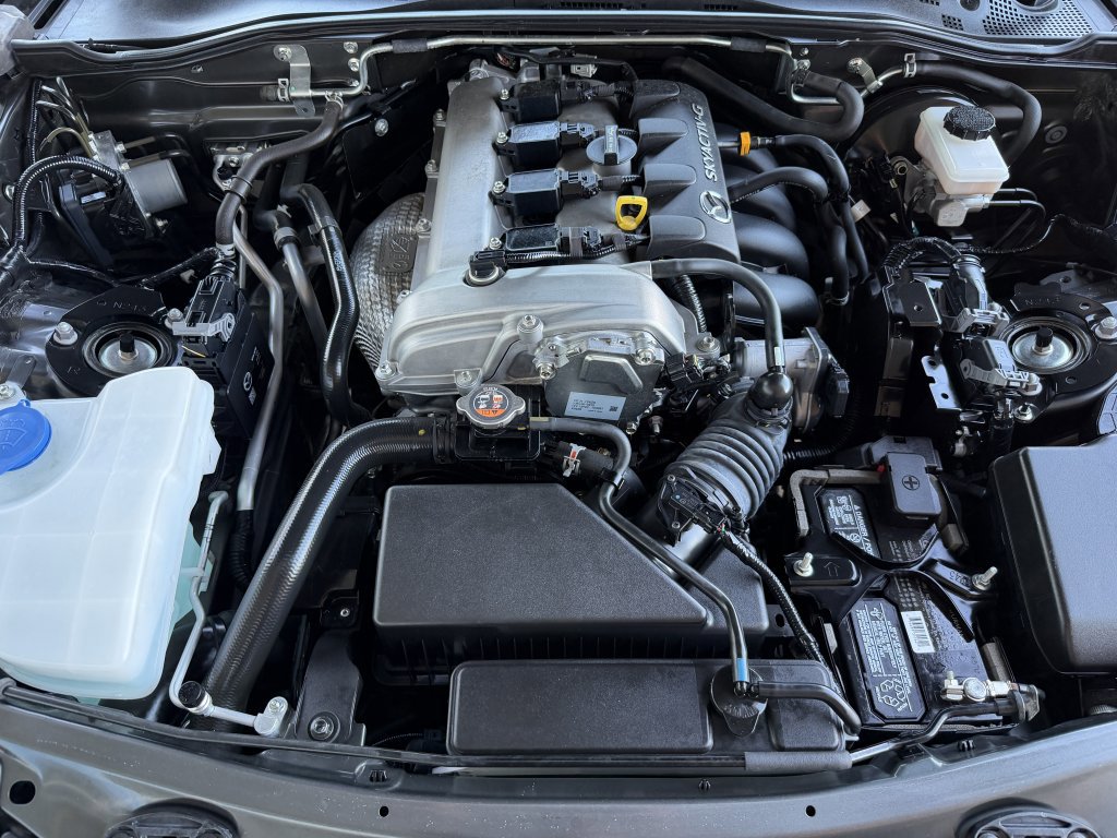 Used 2023 MAZDA MX-5 Miata Grand Touring w/ Weather Package image 34