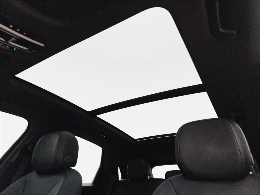 Used 2022 Porsche Cayenne image 34