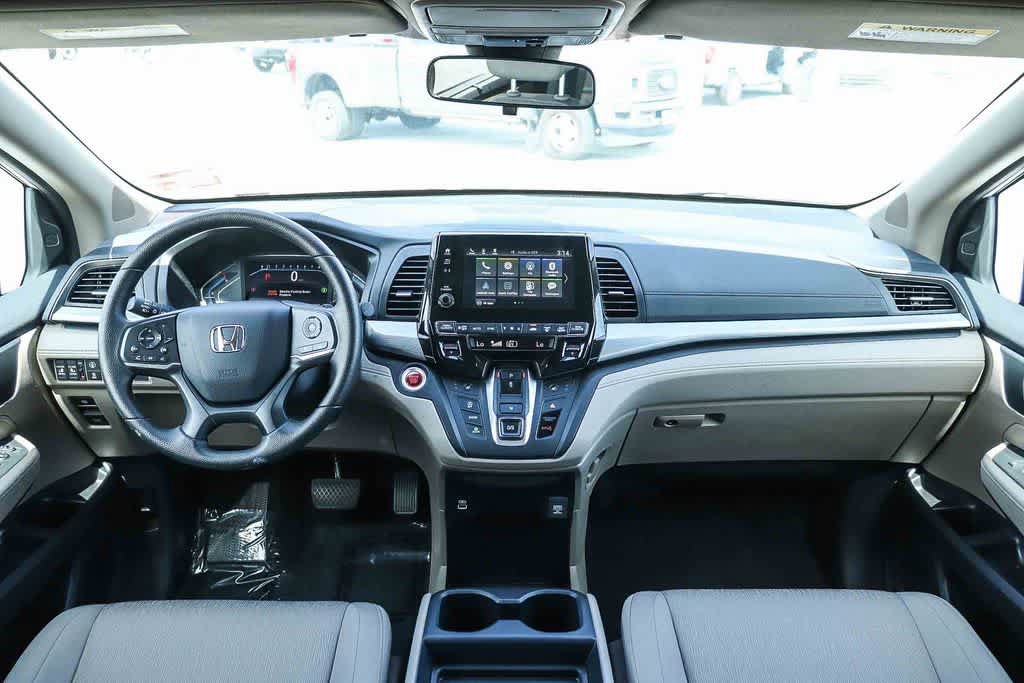 Used 2023 Honda Odyssey EX image 12