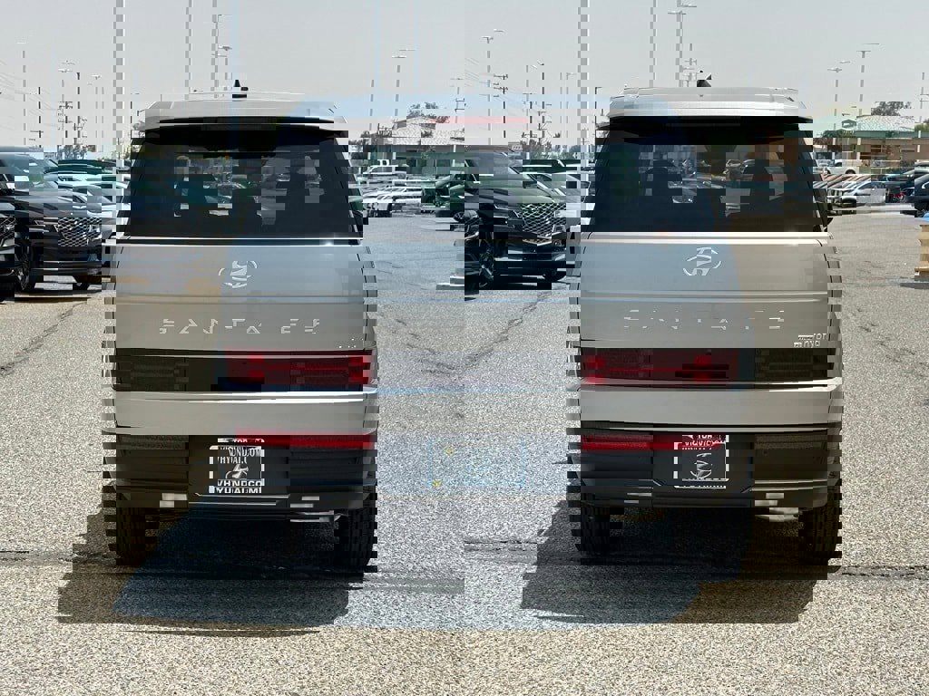 New 2026 Hyundai Santa Fe SE image 5