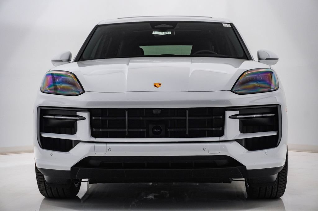 New 2026 Porsche Cayenne Coupe AWD/4WD image 6