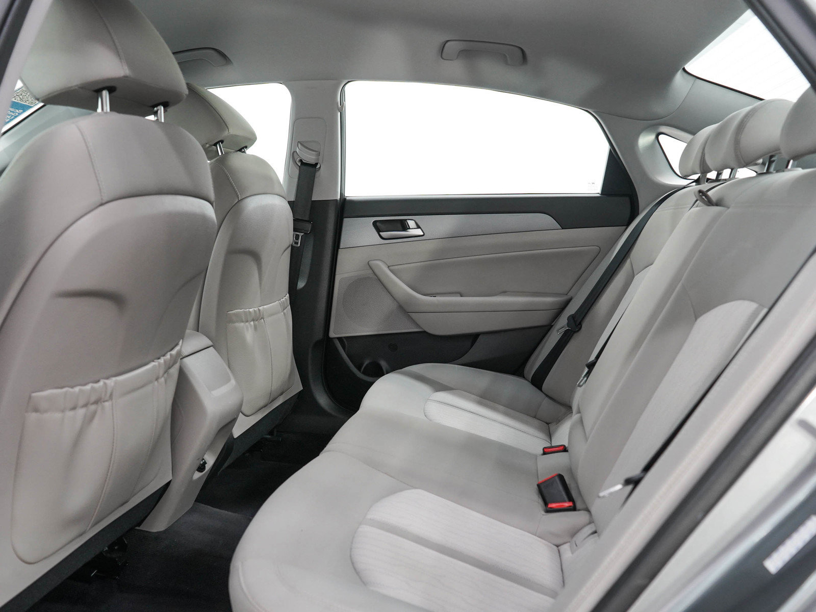 Used 2018 Hyundai Sonata SE FWD image 13