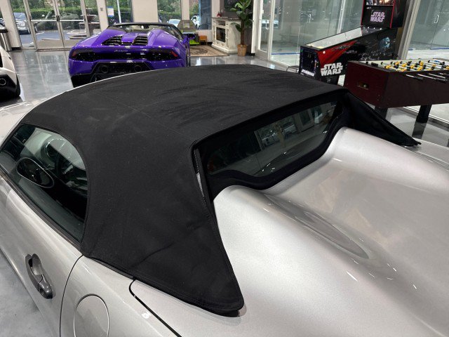 Used 2009 Pontiac Solstice GXP w/ Premium Package RWD image 55