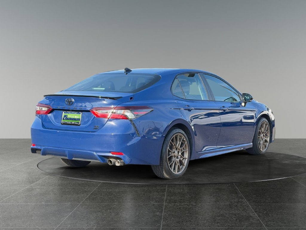 Used 2024 Toyota Camry SE AWD/4WD image 9