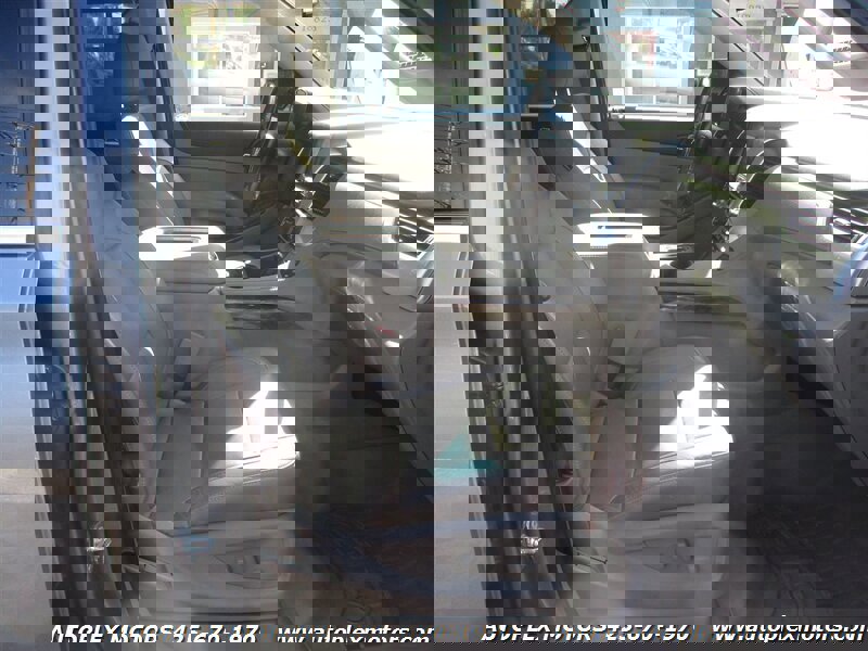 Used 2019 GMC Yukon XL SLT image 23