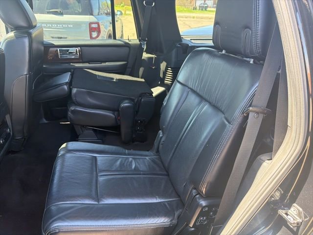 Used 2016 Lincoln Navigator Select image 7
